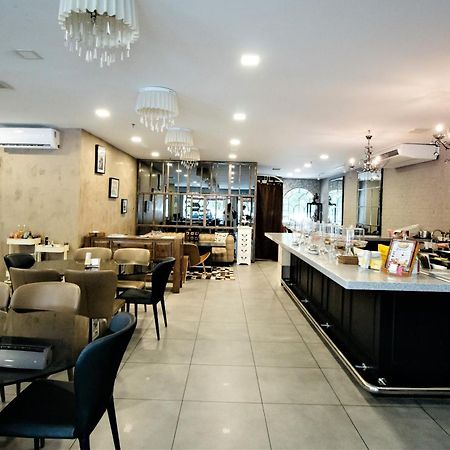 Traders Inn Brunei Bandar Seri Begawan Exterior photo
