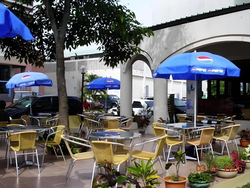 Traders Inn Brunei Bandar Seri Begawan Exterior photo